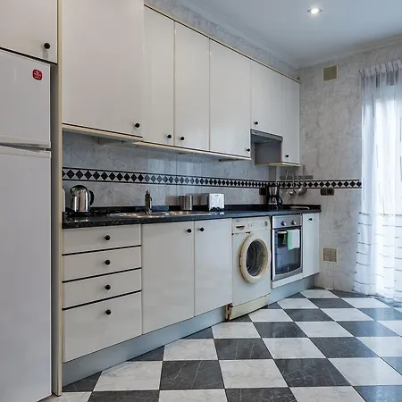 Apartman Olaia By People *